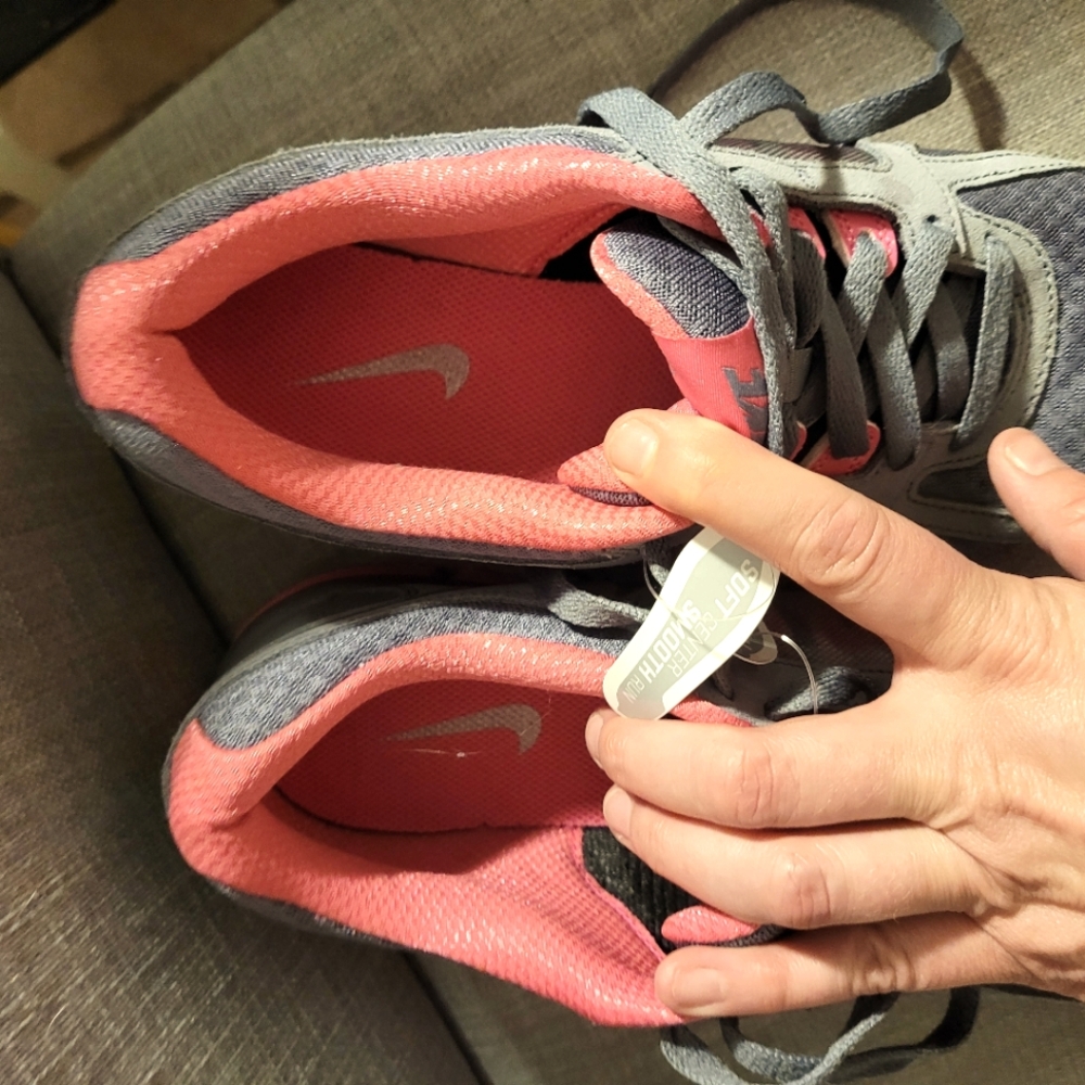 Nike dual fusion running shoes